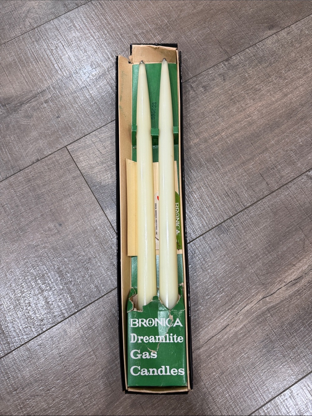 Cream Dreamlite Gas Candles - Set of Taper Candles